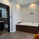 Hotel Grand Armada