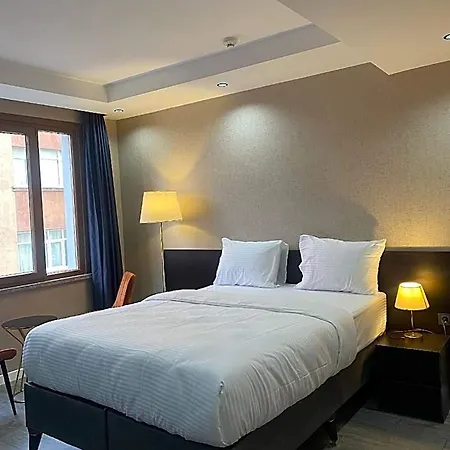 호텔 Grand Armada 4*