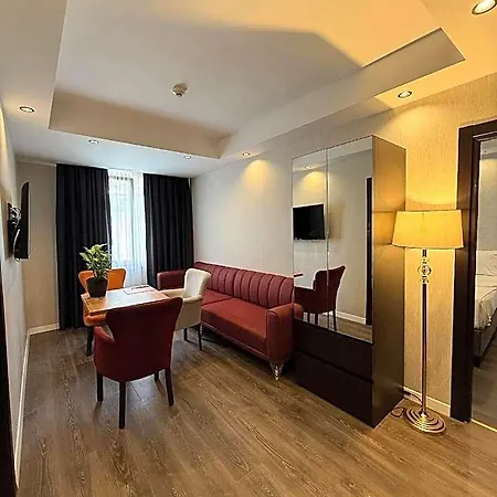 Grand Armada Hotel 4*