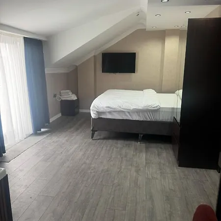 Grand Armada Hotel 4*