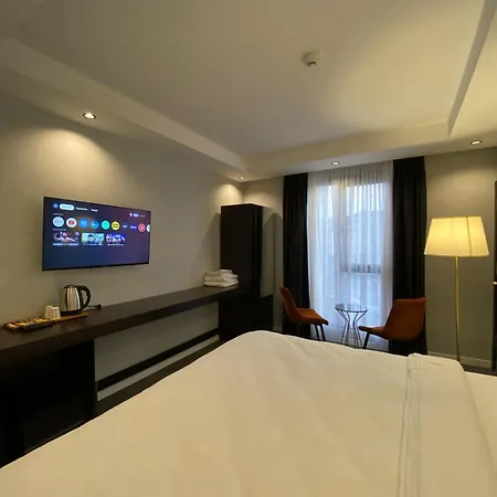Hotell Grand Armada