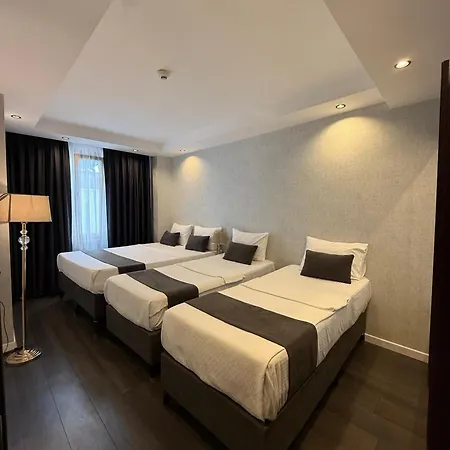 Hotell Grand Armada