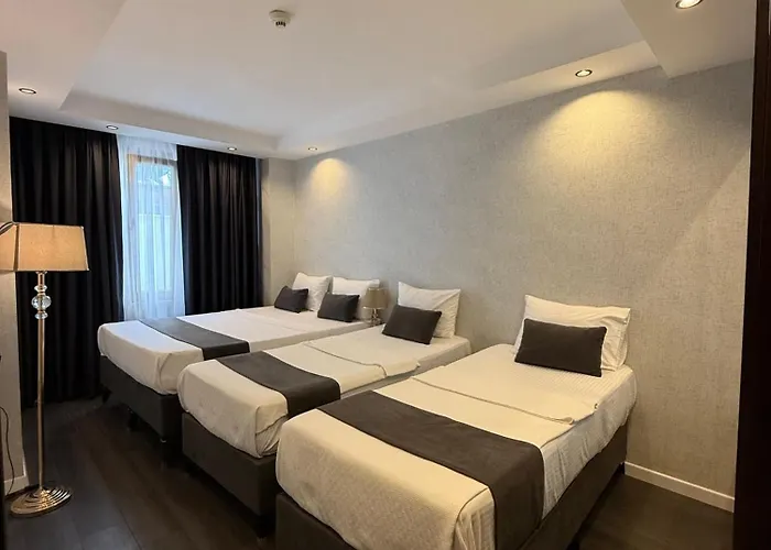 מלון Grand Armada